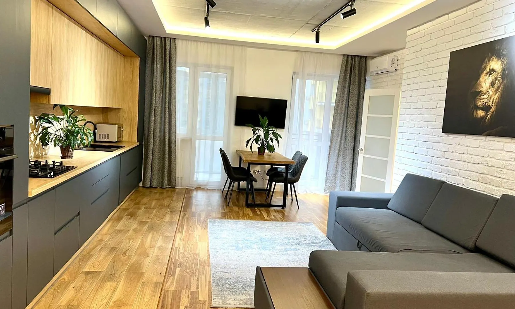 Osapart Romantic Apartment In The Complex Great Britain Lviv