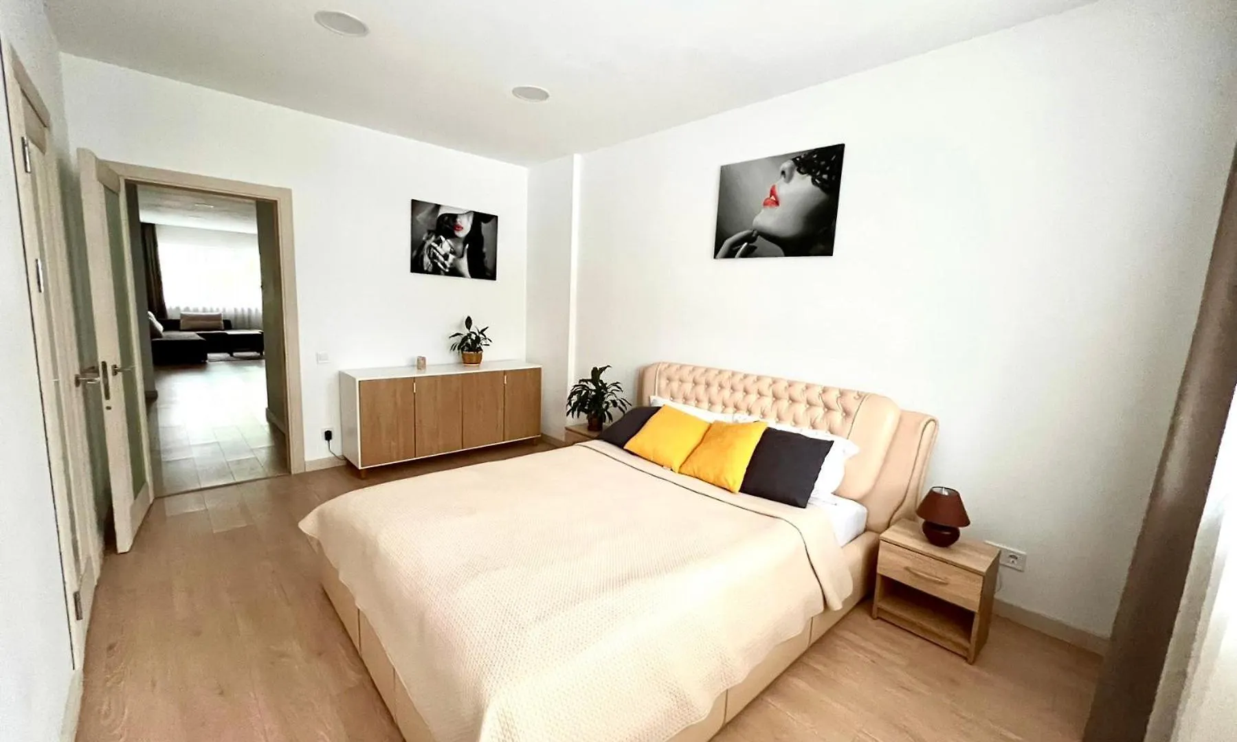 Osapart Romantic Apartment In The Complex Great Britain Lviv Ukraine